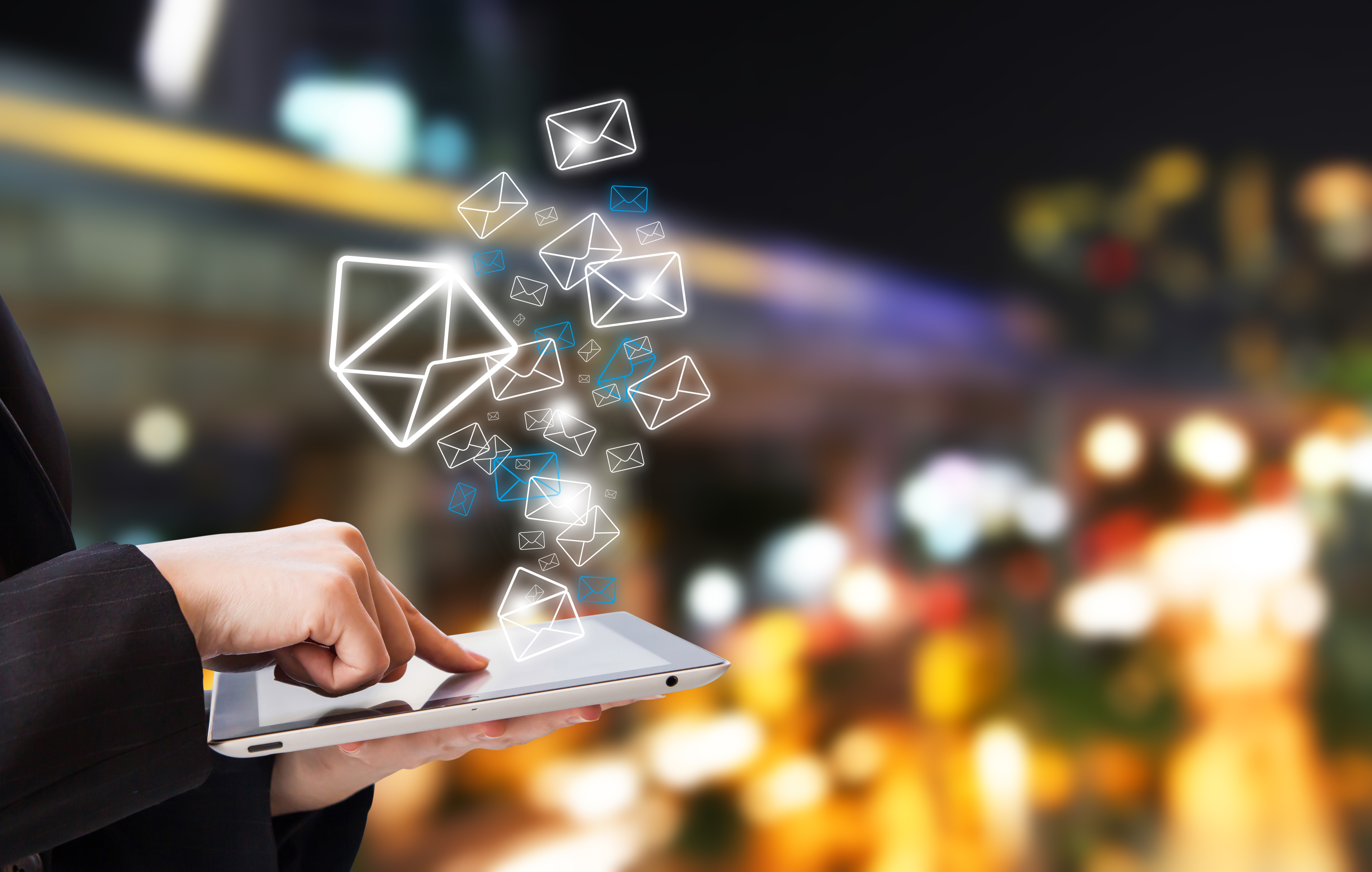 Envoi de SMS groupé : Comment envoyer des SMS en masse via internet !