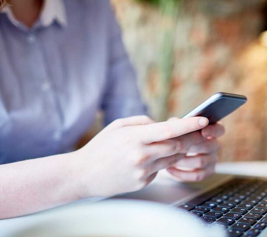 Nouvelles règles pour la personnalisation des émetteurs SMS